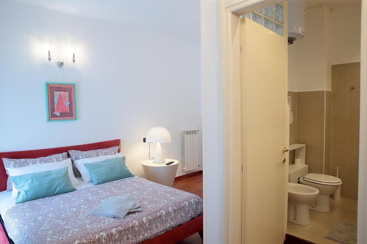 Savoia & Cavour _ Premium Signature _ Hotel Bari Bagian luar foto